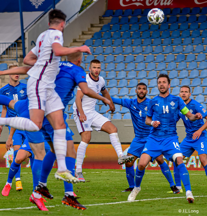 Myndaveisla frá tapinu gegn Englandi á laugardaginn