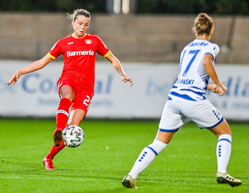 Sandra María Jessen - fyrsta tap Leverkusen á leiktíðinni kom í dag.