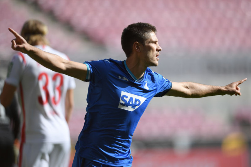 Kramaric skoraði þrennu og lokamarkið á 92. mínútu í eins marks sigri