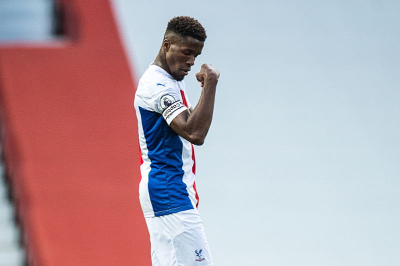 Þurftu að biðjast afsökunar á staðhæfingum Evra um Zaha