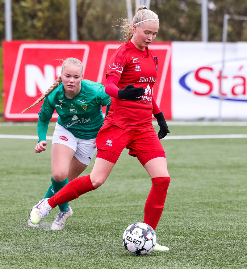 Myndaveisla: Haukar unnu Völsung á Ásvöllum