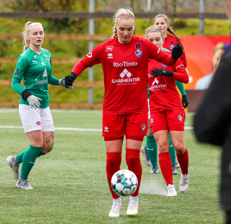 Myndaveisla: Haukar unnu Völsung á Ásvöllum