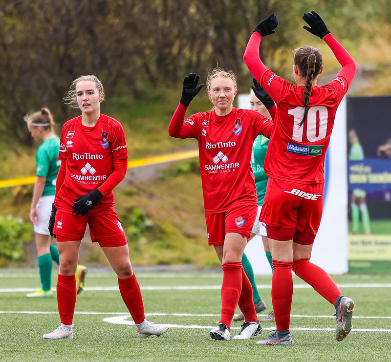 Myndaveisla: Haukar unnu Völsung á Ásvöllum