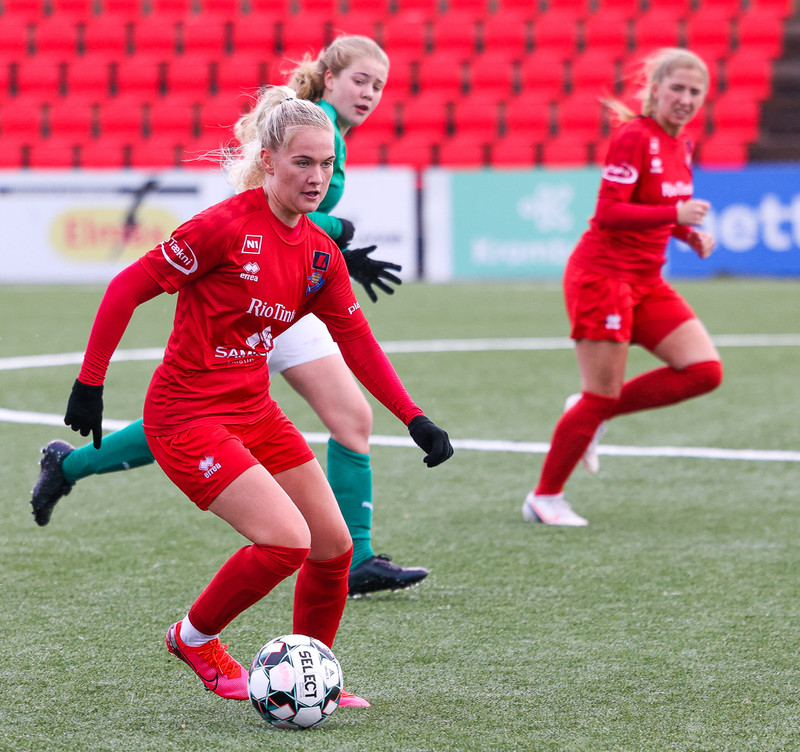 Myndaveisla: Haukar unnu Völsung á Ásvöllum