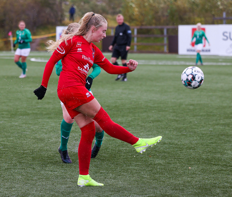 Myndaveisla: Haukar unnu Völsung á Ásvöllum