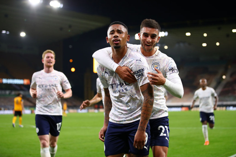 Gabriel Jesus fagnar í kvöld