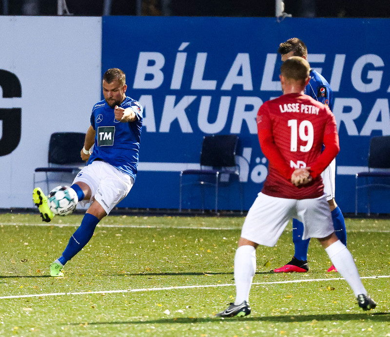 Myndaveisla: Valur gekk frá Stjörnunni á hálftíma
