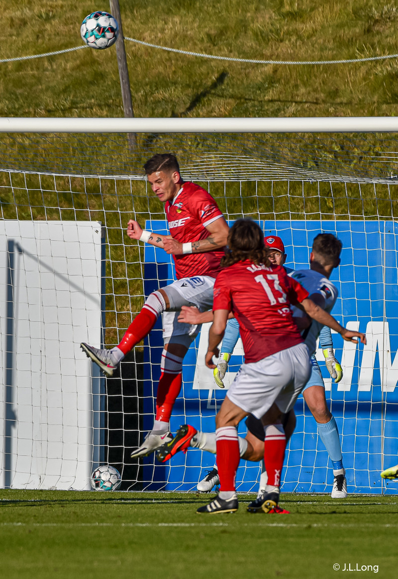 Myndaveisla: Valur vann FH í Krikanum í toppslag