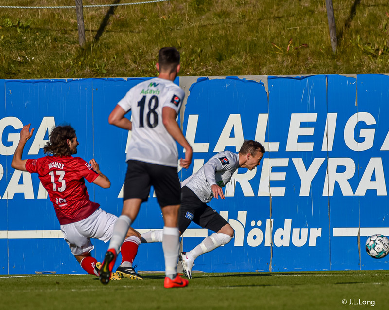 Myndaveisla: Valur vann FH í Krikanum í toppslag