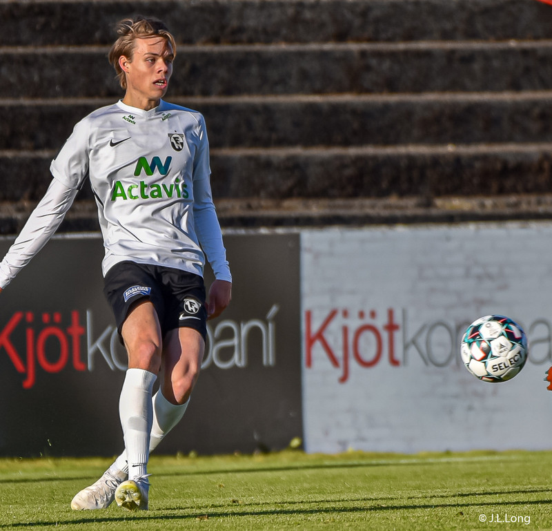 Myndaveisla: Valur vann FH í Krikanum í toppslag