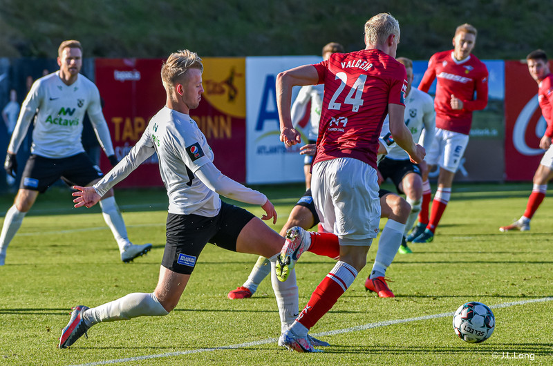 Myndaveisla: Valur vann FH í Krikanum í toppslag
