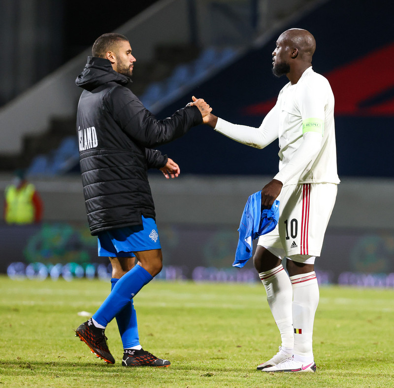 Lukaku fékk treyjuna hjá Ara
