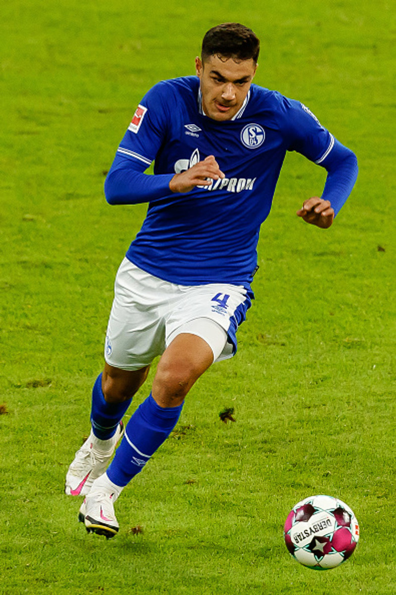 Ozan Kabak.