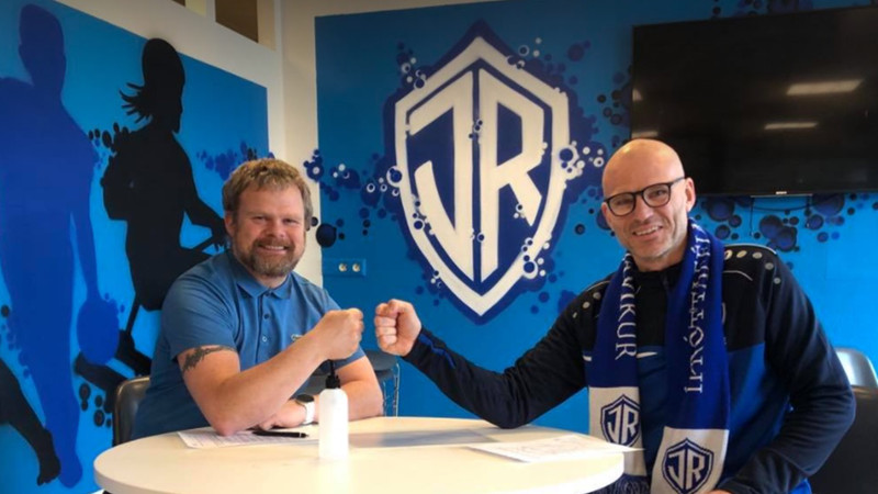 „Hljóta allir að sjá hversu kjánalegar reglurnar eru"