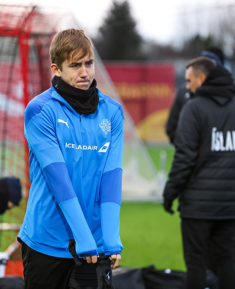 Ísak útskýrir af hverju hann heldur með Man Utd en ekki Liverpool