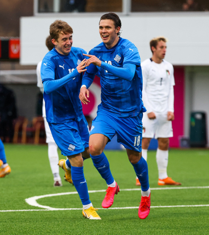 Willum Þór Willumsson með U21 landsliðinu.