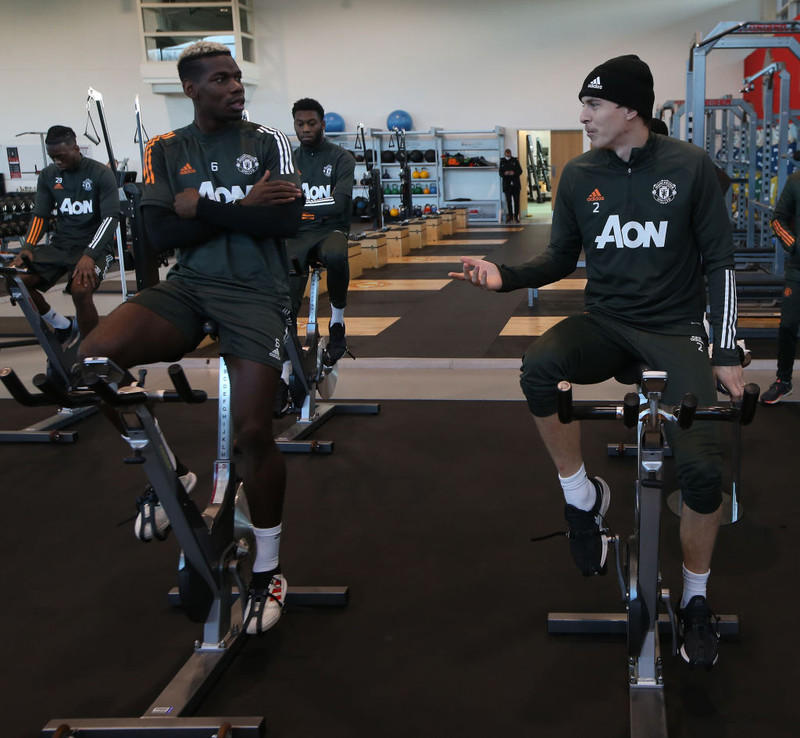Pogba og Victor Lindelöf.