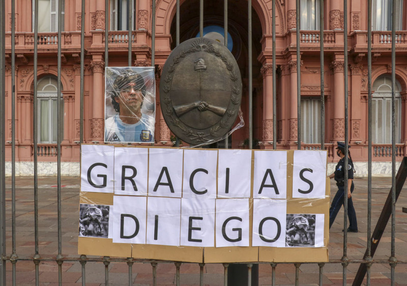 Myndir: Tárin flæða í Argentínu eftir fráfall Maradona