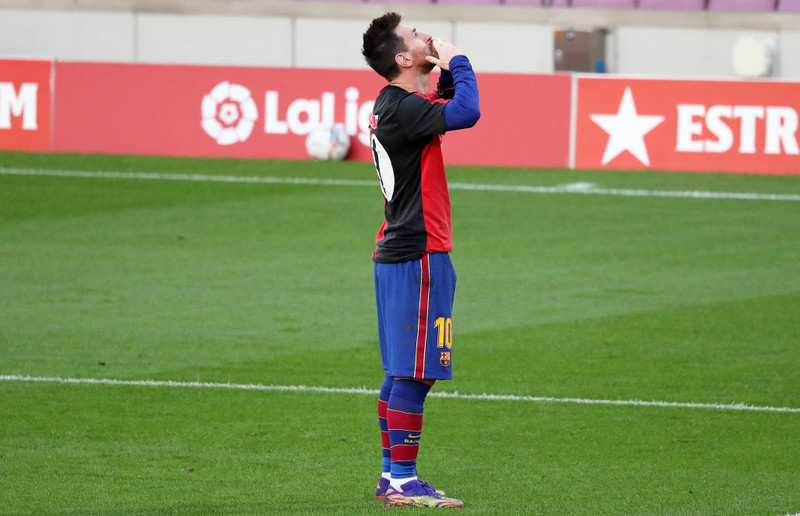 Myndir: Messi fagnaði í treyju Newell's Old Boys
