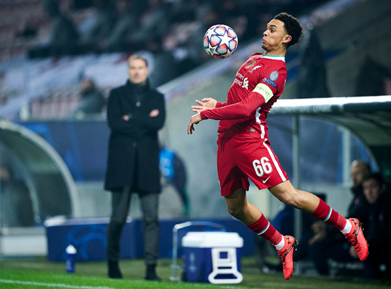Vörn - Trent Alexander-Arnold (Liverpool): Hefur átt erfitt tímabil en sýndi sparihliðarnar gegn Arsenal.