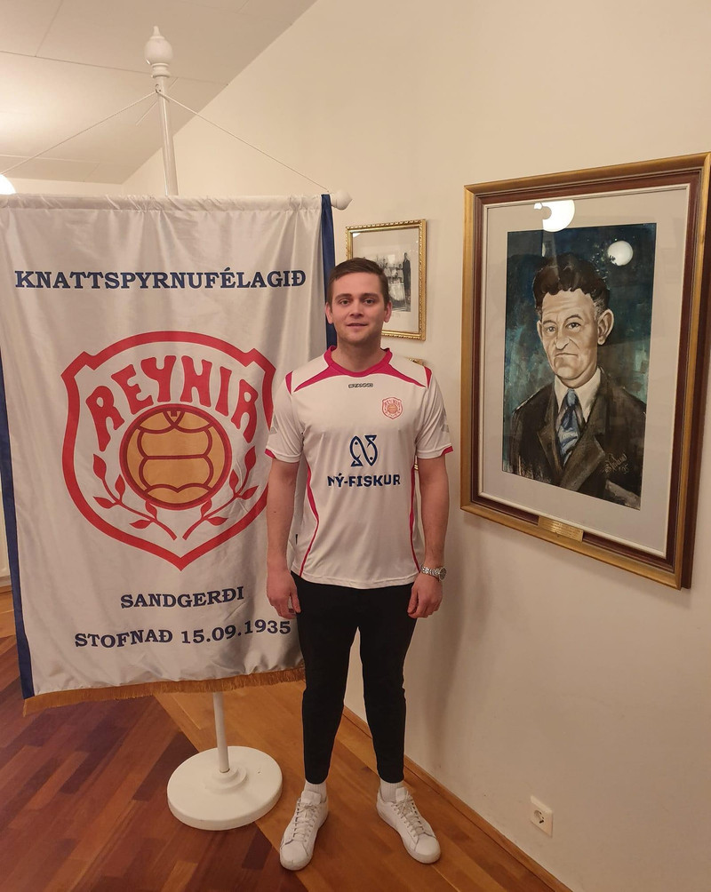 Magnús Þórir skoraði fyrir Reyni