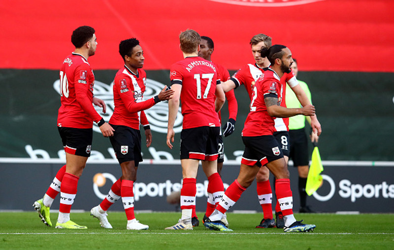 Southampton hafði betur gegn Arsenal.
