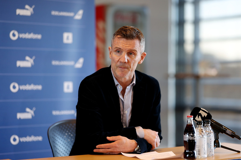 Guðni Bergsson er einn þriggja frambjóðanda til formanns KSÍ en kosið er á morgun.