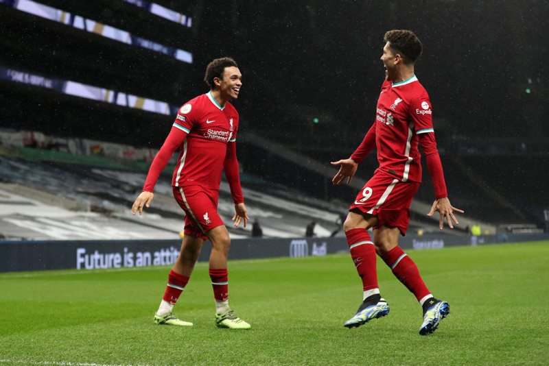 England í dag - Liverpool þarf sigur