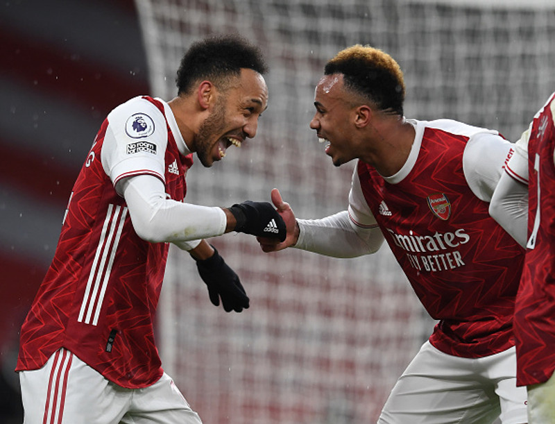 Mark Aubameyang fékk réttilega að standa