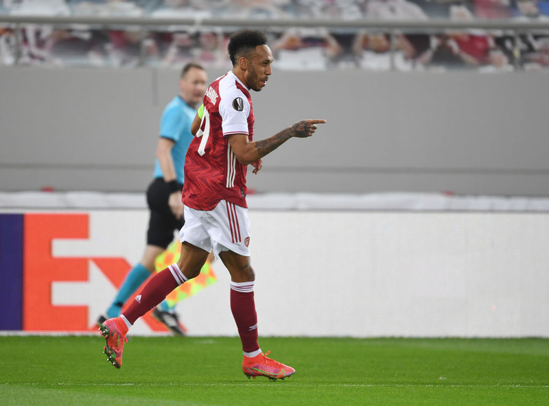 Aubameyang byrjar á bekknum hjá Arsenal.