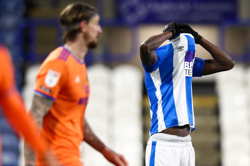 Yaya Sanogo var ósáttur eftir vítaklúðrið
