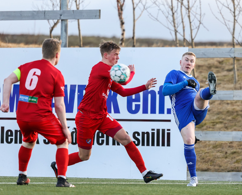Myndaveisla: Haukar unnu Víði