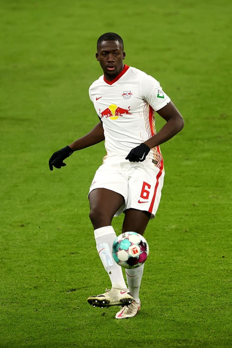 Miðvörðurinn Ibrahima Konate.
