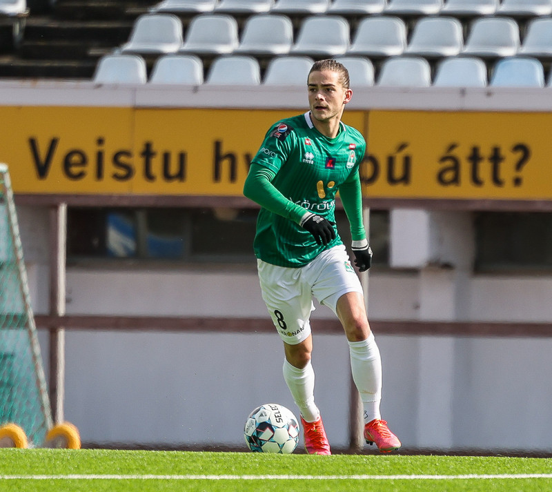 Viktor Karl átti stóran þátt í markinu