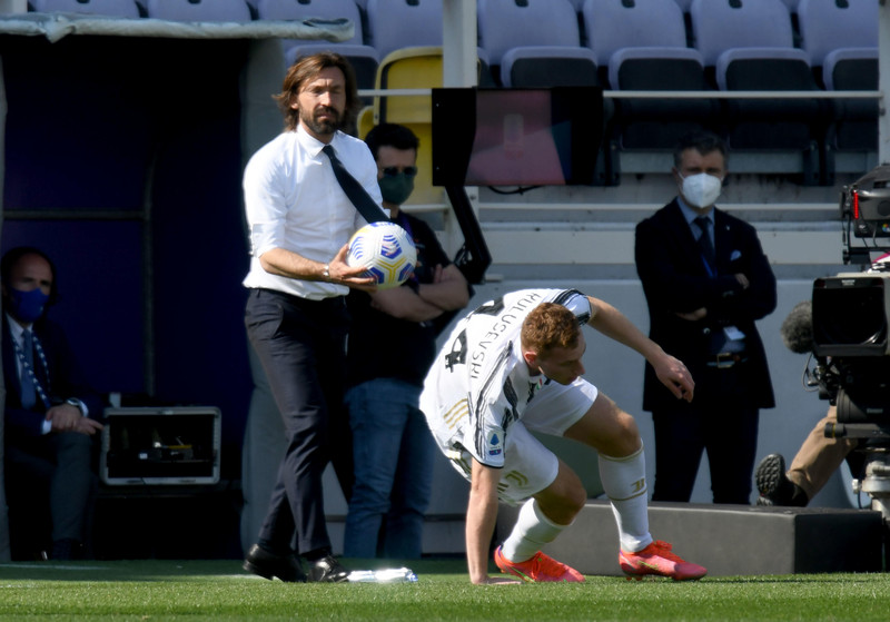 Pirlo á hliðarlínunni í dag
