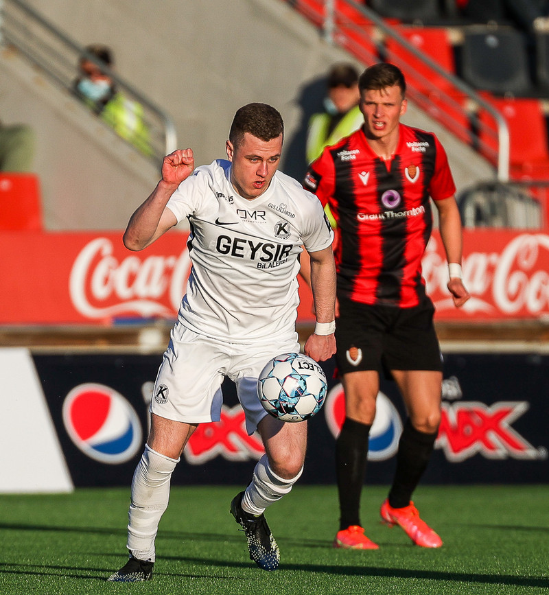 Myndaveisla: Víkingur vann nýliða Keflavíkur