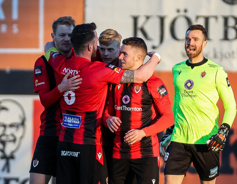 Myndaveisla: Víkingur vann nýliða Keflavíkur