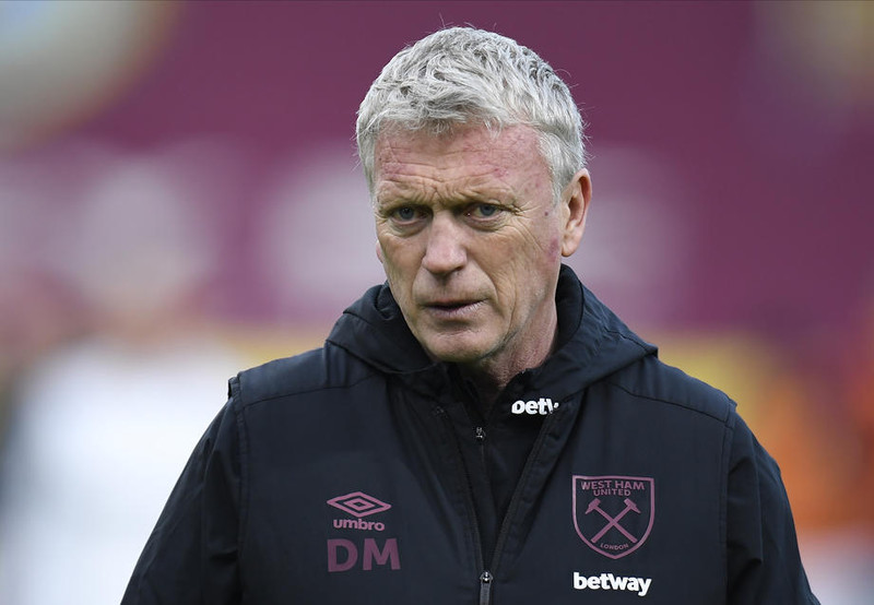 Moyes skrifar undir nýjan samning við West Ham (staðfest)