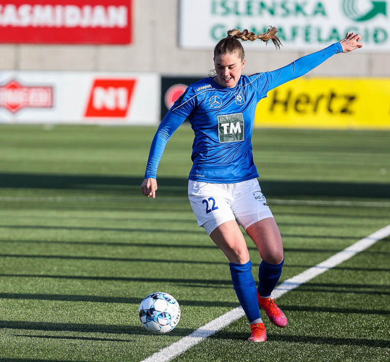 Myndaveisla: Valur vann Stjörnuna í fyrsta leik