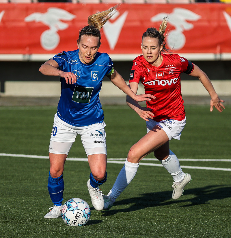Myndaveisla: Valur vann Stjörnuna í fyrsta leik