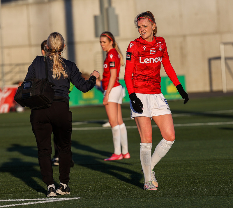 Myndaveisla: Valur vann Stjörnuna í fyrsta leik