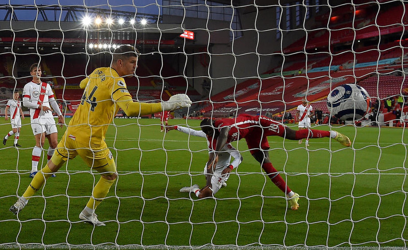 England: Liverpool vann sigur gegn Southampton