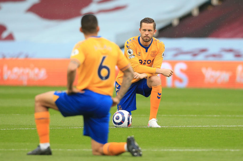 Gylfi með þeim skárri í „vandræðalegu tapi"