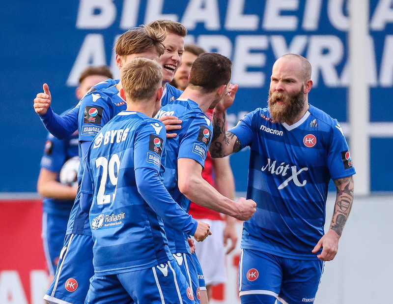 Myndaveisla: Valur vann HK með marki í lokin