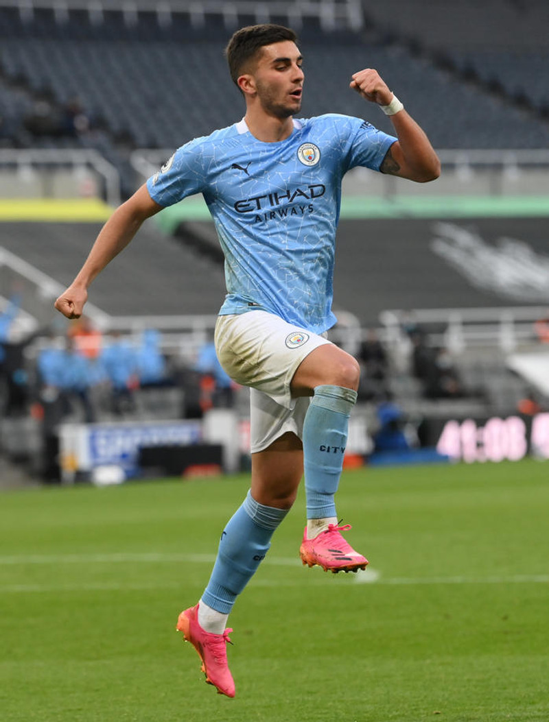 Ferran Torres skoraði þrennu fyrir Man City