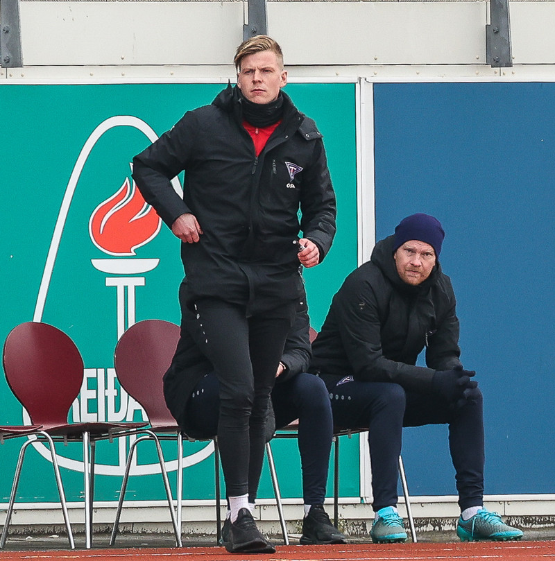 Óskar Smári: Stelpurnar eru brjálaðar inn í klefa núna