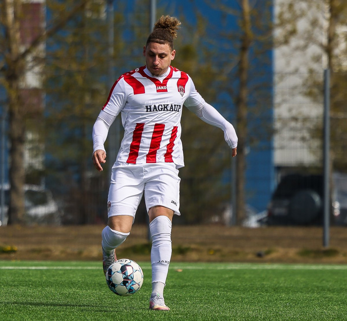 Kairo var fenginn til Grindavíkur í vetur.