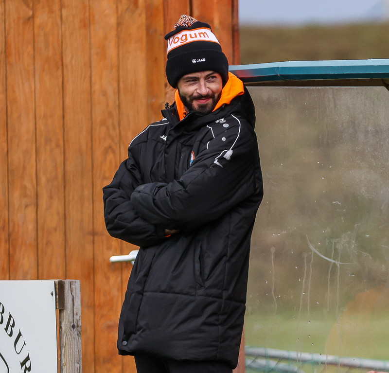 Marc Wilson er kominn með leikheimild með ÍBV.