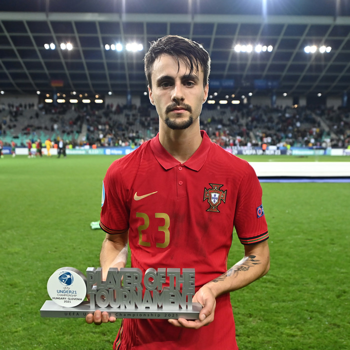 Vieira var valinn bestur á EM u21 í sumar.
