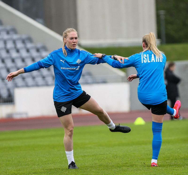 Myndaveisla frá æfingu kvennalandsliðsins í gær